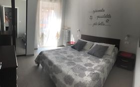 La casa di Monicamos